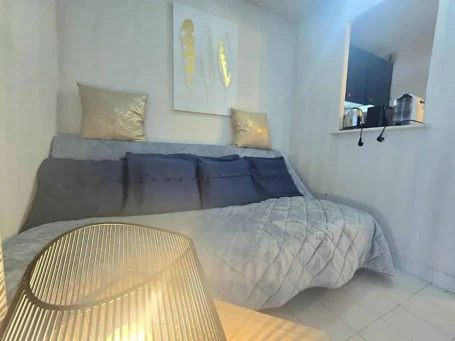 Frejus Plage Paradis T1 Cabine Clim Terrasse Wi-Fi