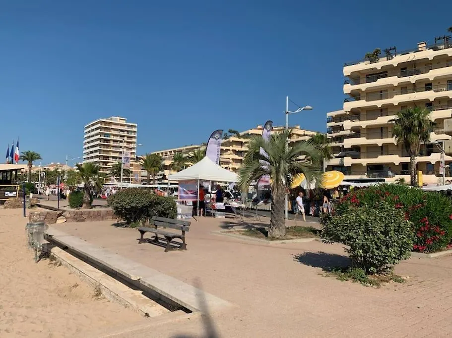 Frejus Plage Paradis T1 Cabine Clim Terrasse Wi-Fi